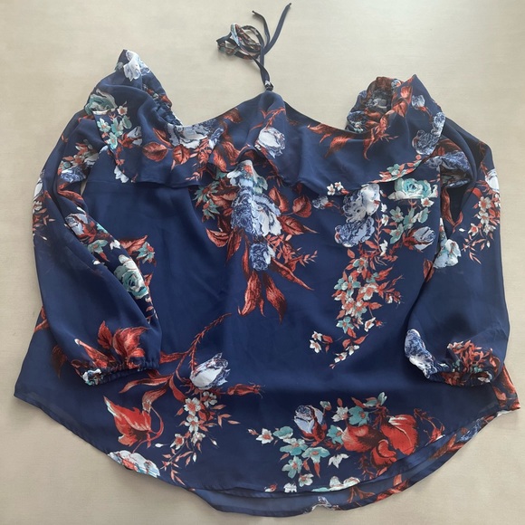 3/$18 PROMO - Flowy Off Shoulder Blouse with Tie Neck from Belle Sky - Size L - Picture 2 of 6